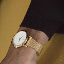 Load image into Gallery viewer, Code Classic Milanese 33mm Rose Gold White
